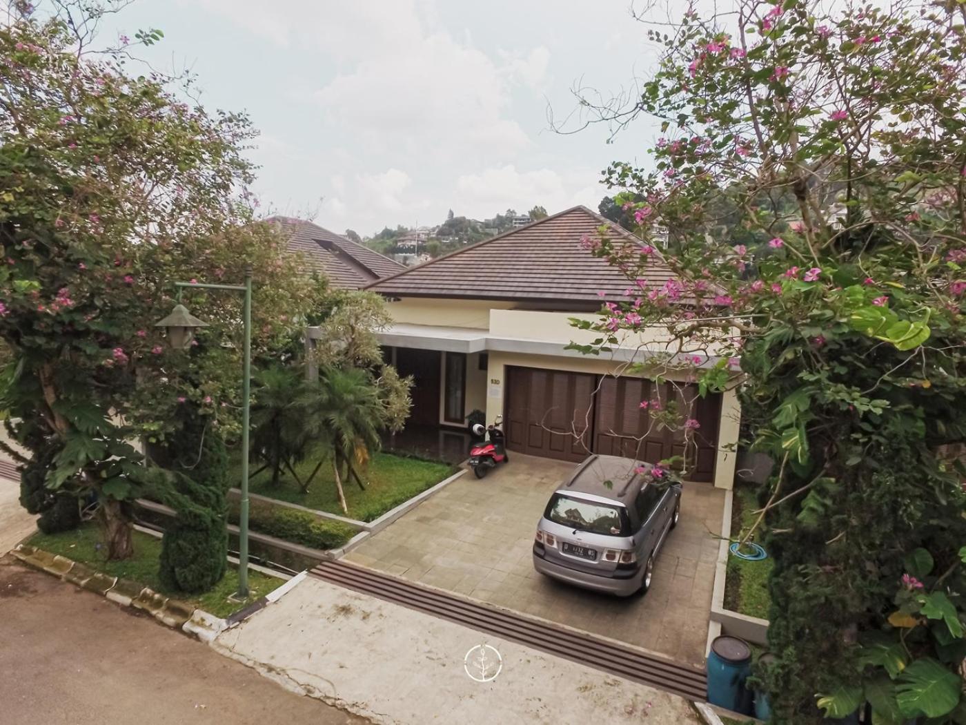 Tulip Hill View Villa 5 Bedrooms With A Private Swimming Pool Bandung Exteriér fotografie