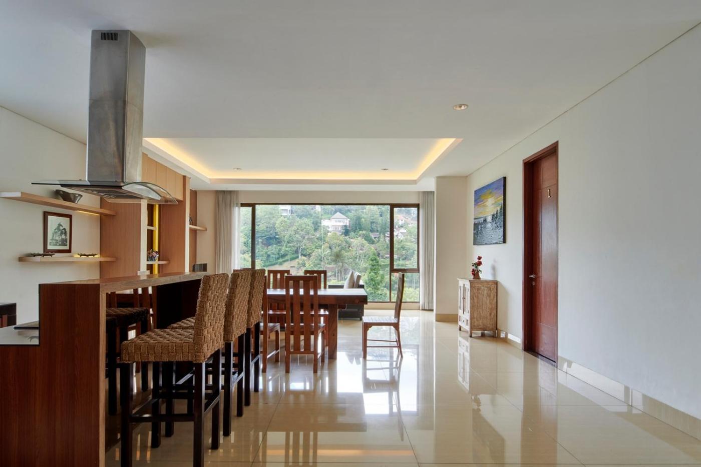 Tulip Hill View Villa 5 Bedrooms With A Private Swimming Pool Bandung Exteriér fotografie