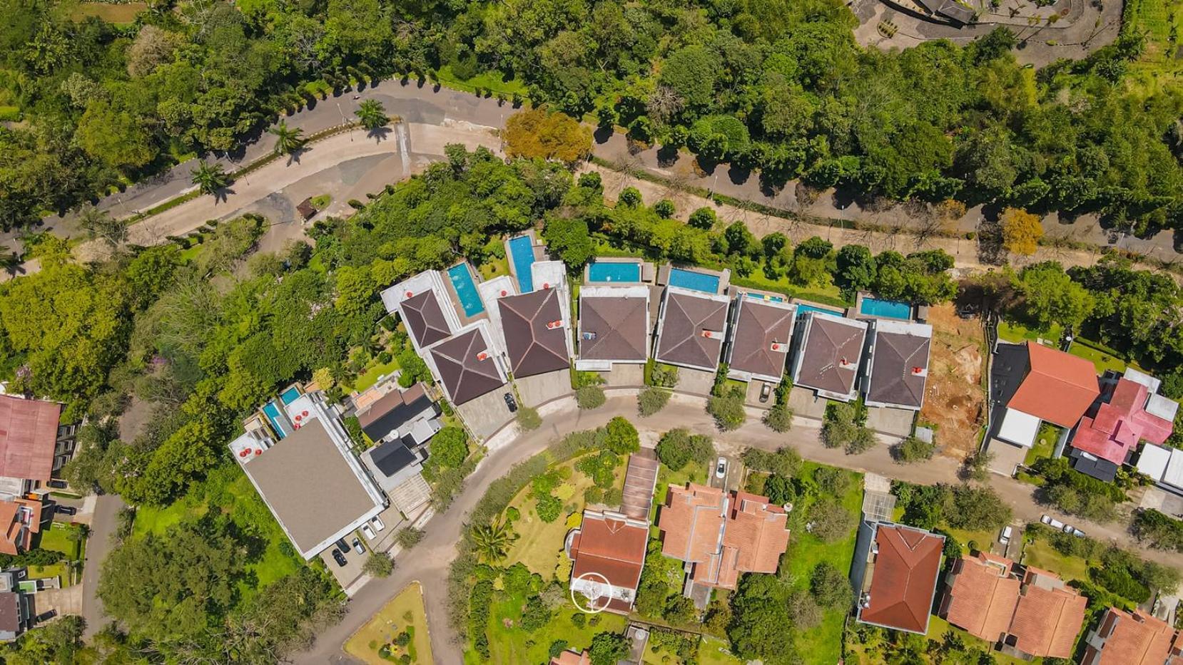 Tulip Hill View Villa 5 Bedrooms With A Private Swimming Pool Bandung Exteriér fotografie